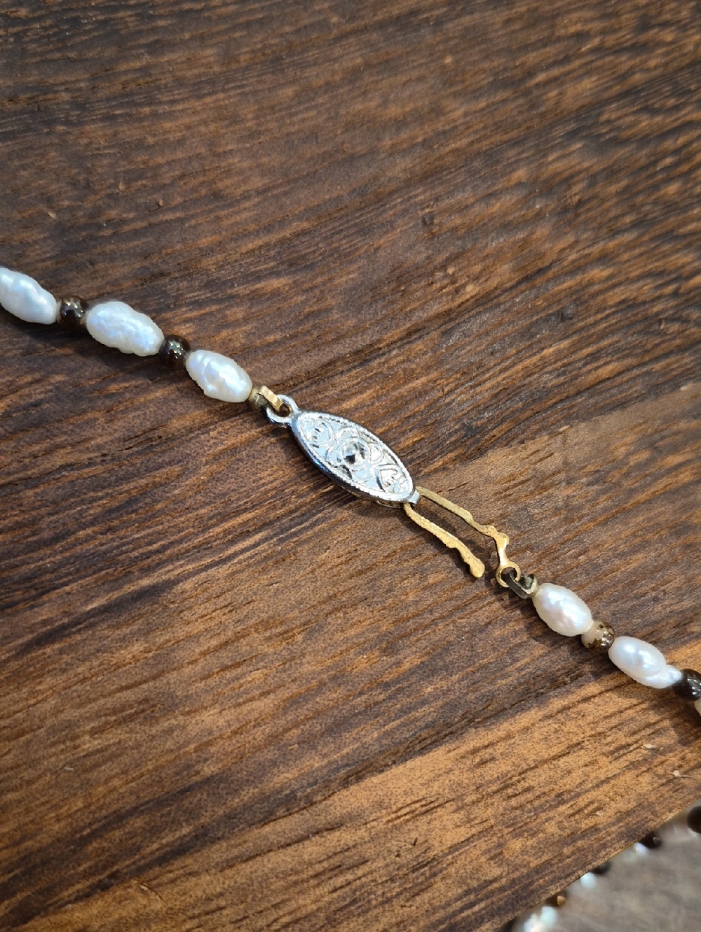 Vintage Freshwater Pearl Seed Bead Necklace, Hook Closure - Picture 5 of 6